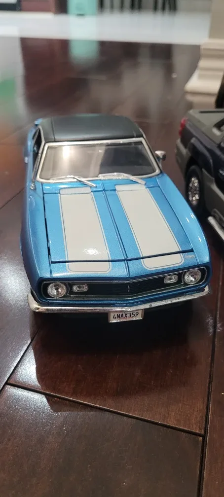 Diecast Car Collection - Chevy Camaro, Lambo, More! image indicator(3)