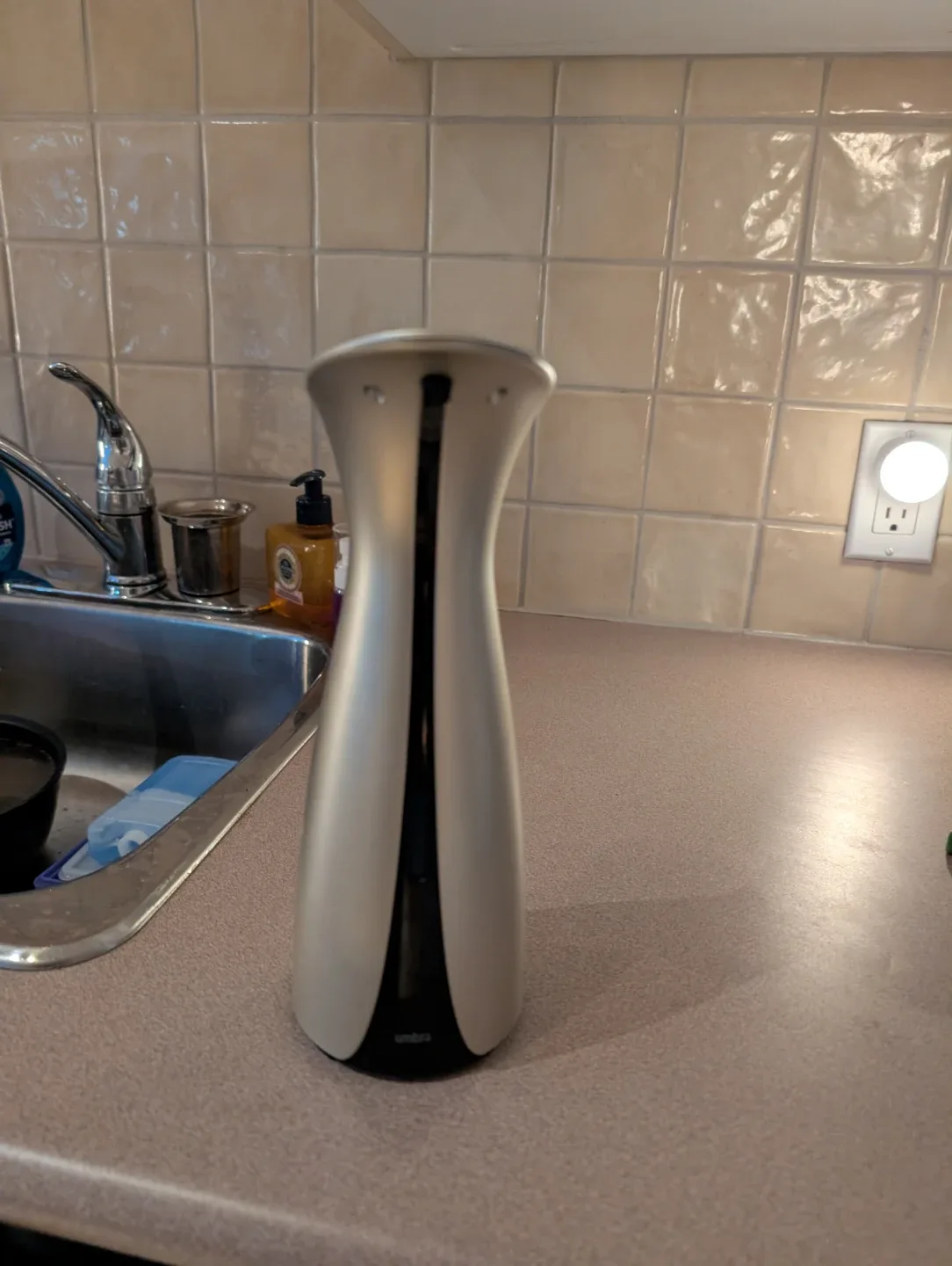 Umbra Otto Automatic Soap Dispenser image indicator(2)