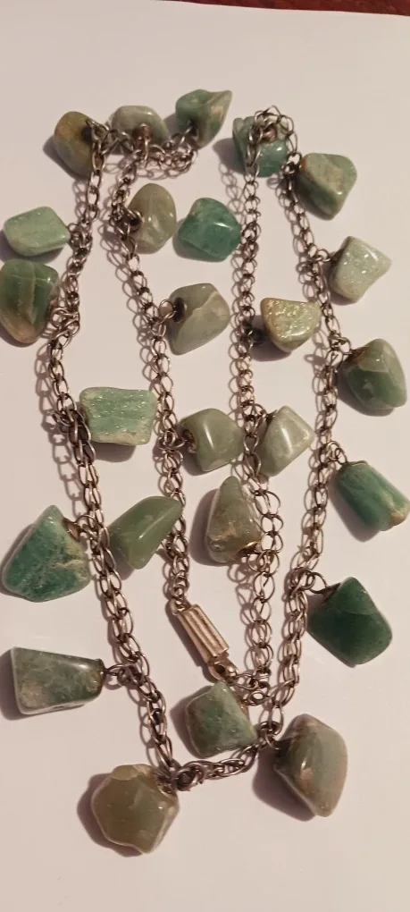 Beautiful Vintage Aventurine Jade Beaded Necklace image indicator(3)
