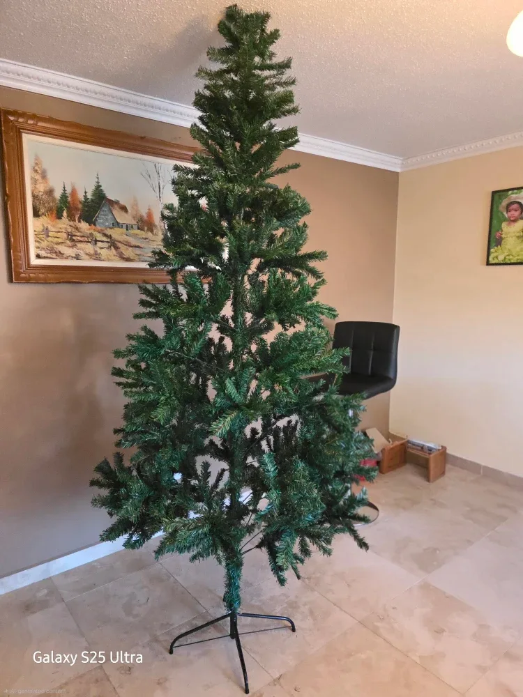 8FT Artificial Christmas Tree - Green