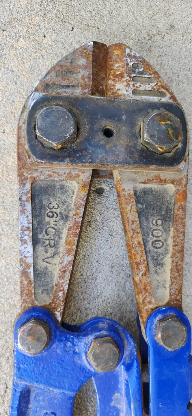 36" Bolt Cutters - Heavy Duty image indicator(2)