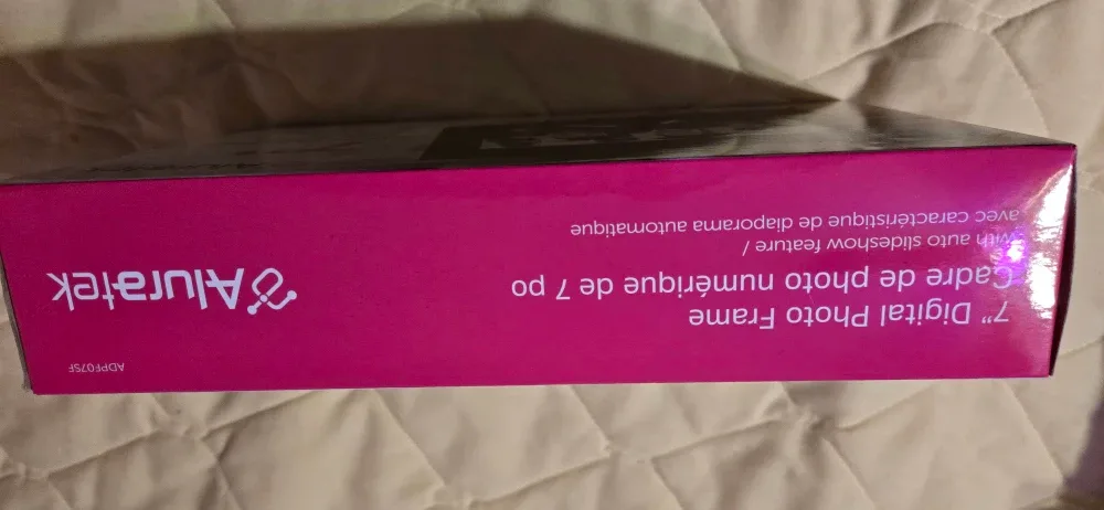 Aluratek 7" Digital Photo Frame - New in Box! image indicator(5)