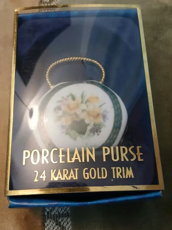 Porcelain Purse 24 Karat Gold Trim Keepsake Box