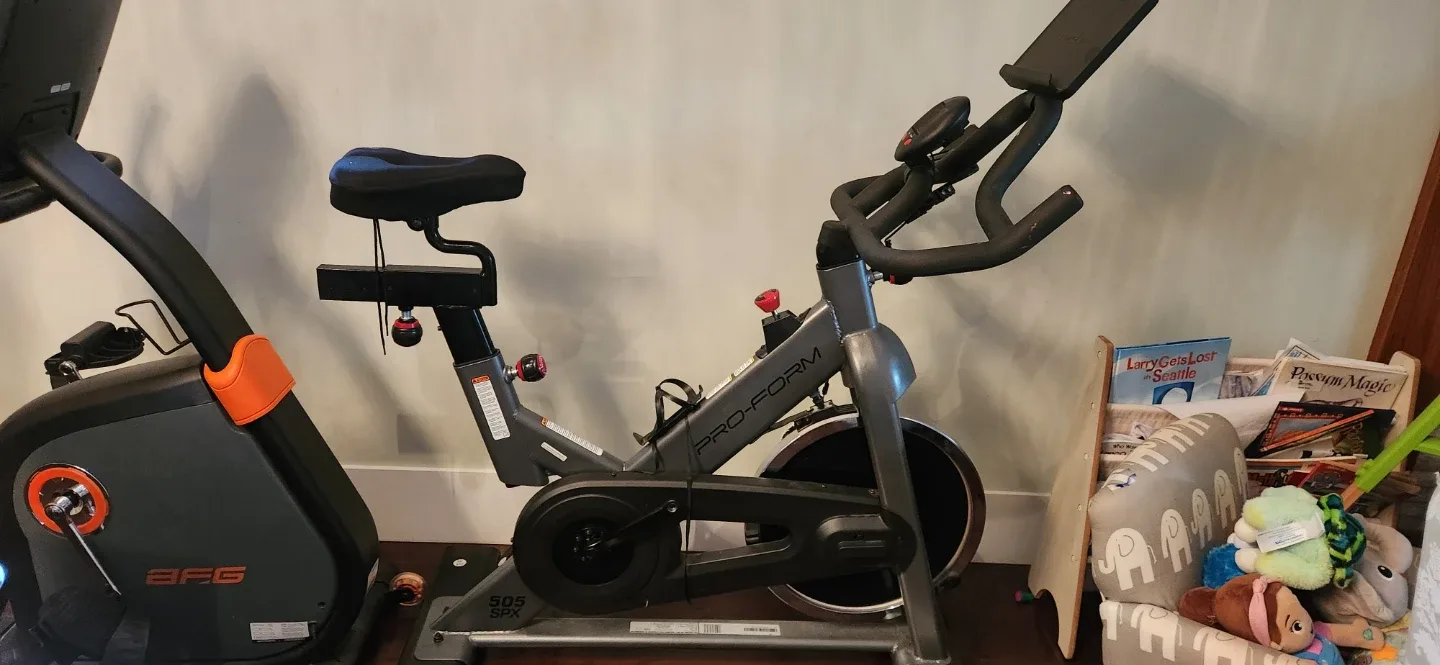 Pro-Form 505 SPX Exercise Bike image indicator(2)