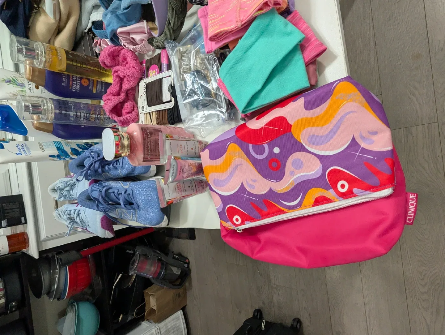 Assorted items image indicator(7)