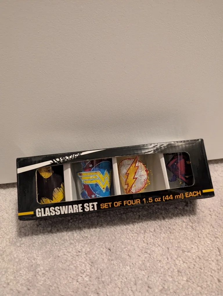 Brand new wine holders and shot glasses image indicator(3)