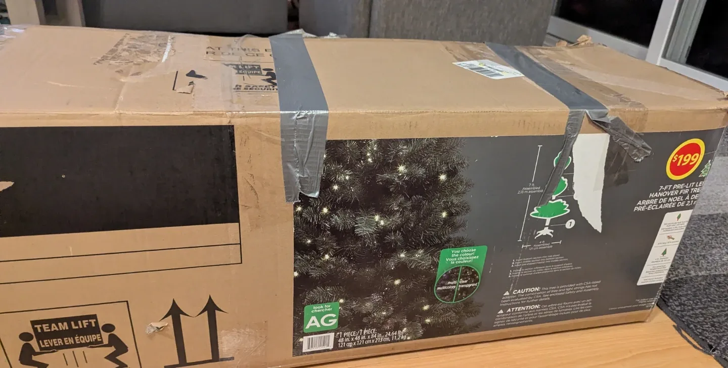 Christmas Tree - 7-ft Pre-Lit LED Hanover Fir Tree image indicator(4)