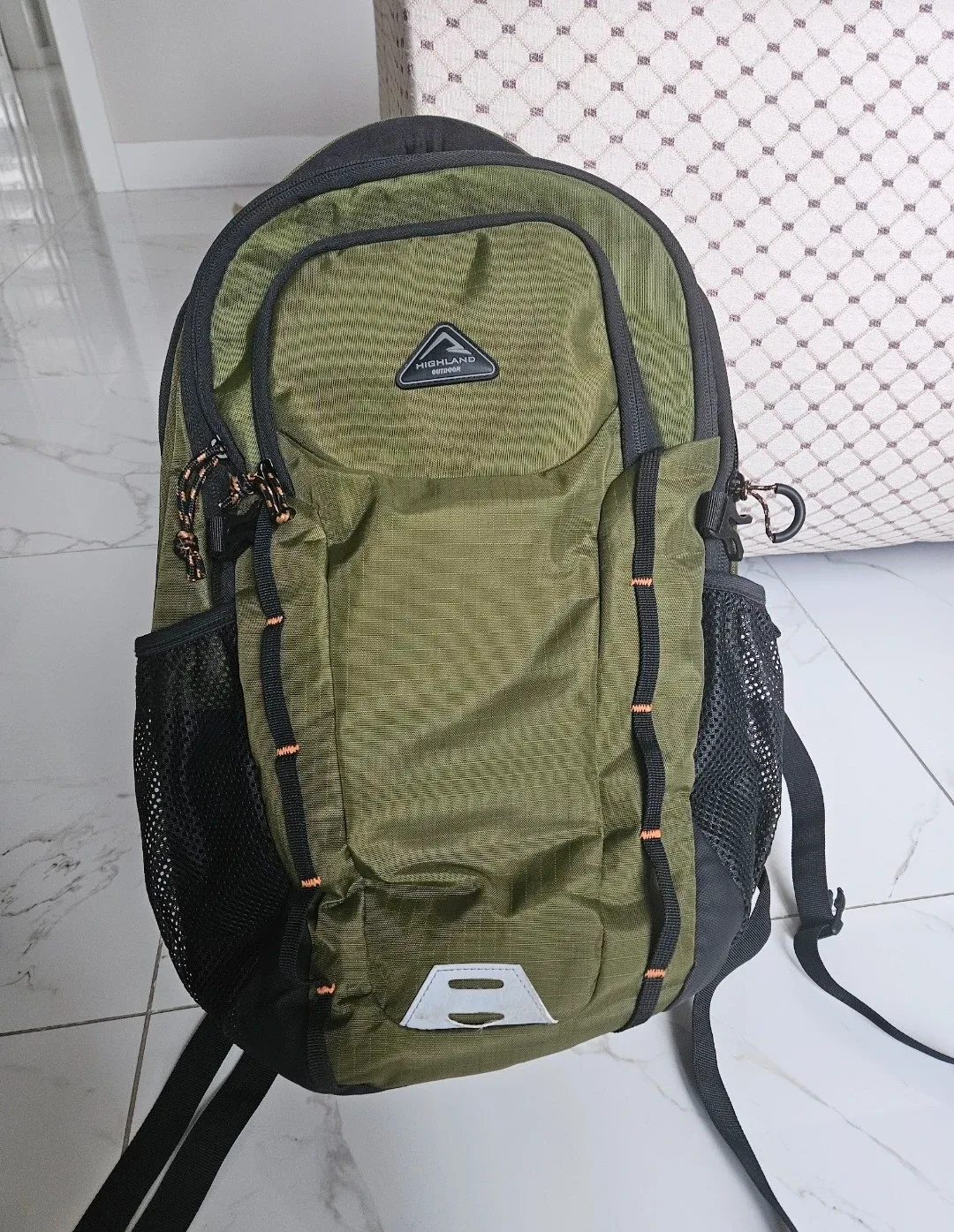 New Highland Outdoor Backpack - Green