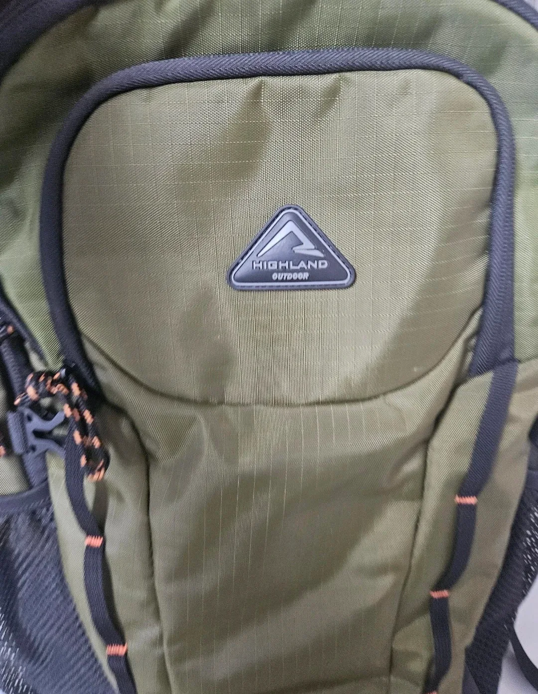 New Highland Outdoor Backpack - Green image indicator(2)