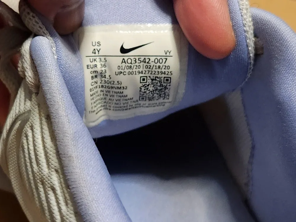 Nike Star Runner Kids' Running Shoes - Size 4Y image indicator(2)