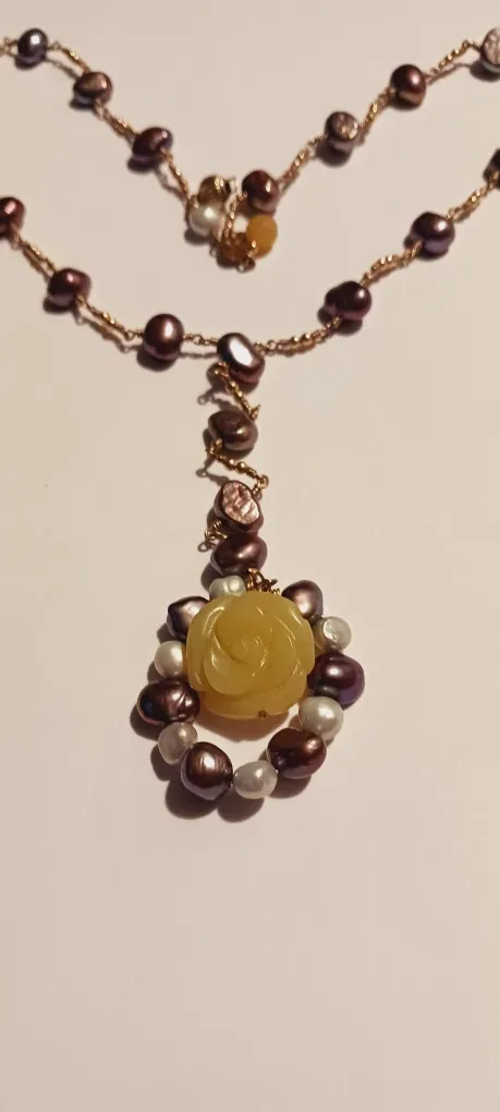 Genuine Freshwater Pearl Necklace with Carved Rose Pendant image indicator(4)