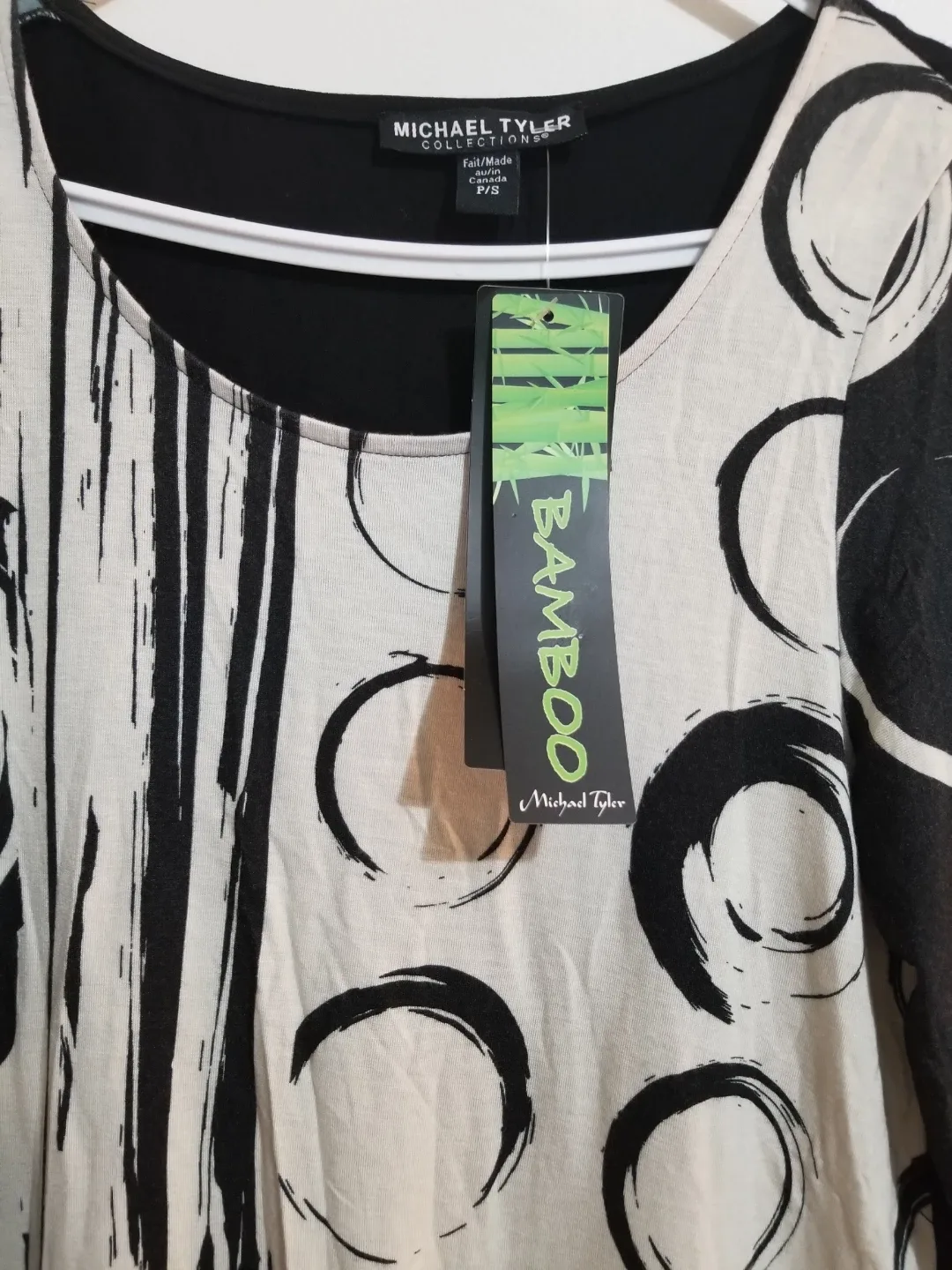 Michael Tyler Bamboo Collection Top - Size P/S image indicator(2)