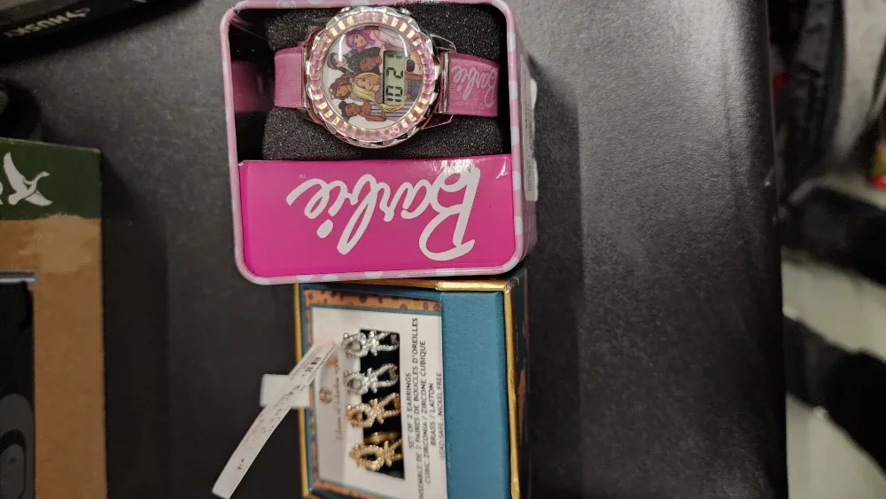 Barbie Watch & Earrings Set image indicator(2)
