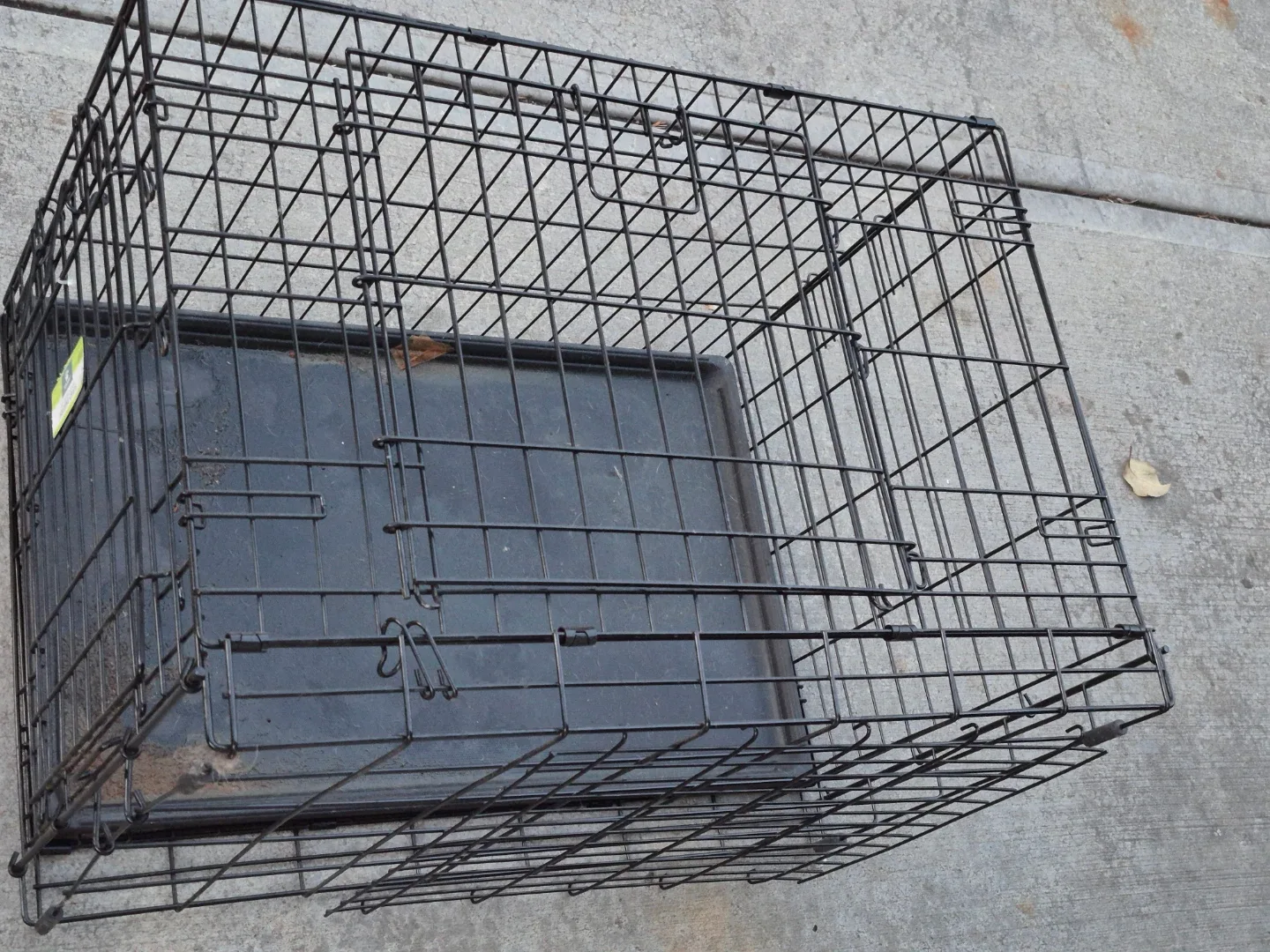 Folding Dog Crate image indicator(3)