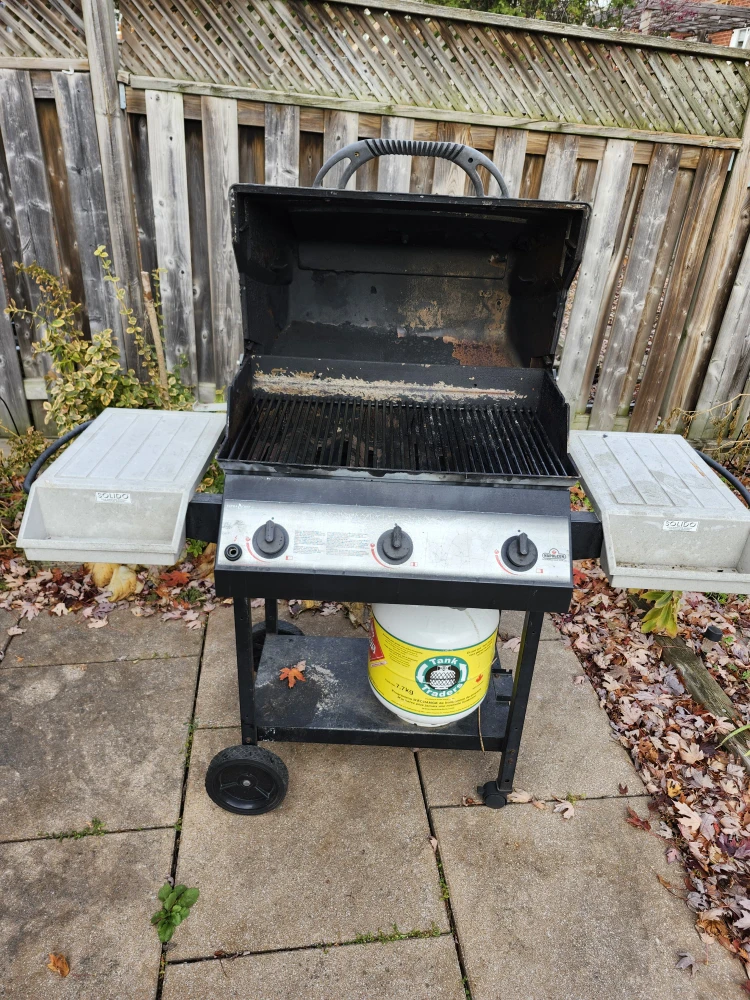 Used Napoleon Gas BBQ Grill - photo 2