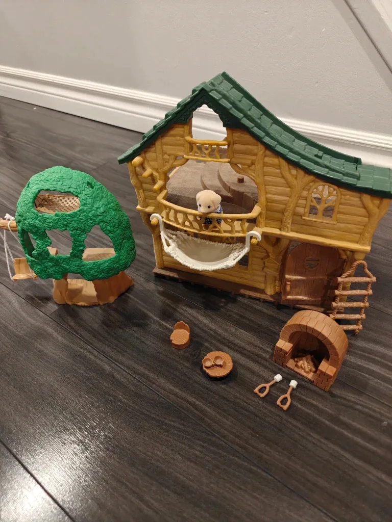 Calico Critters Lakeside Lodge
