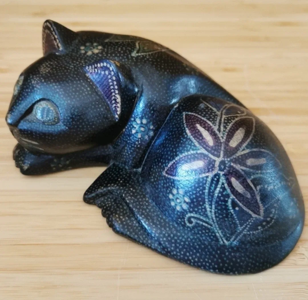 Handcarved Handpainted Wood Cat Decor image indicator(6)