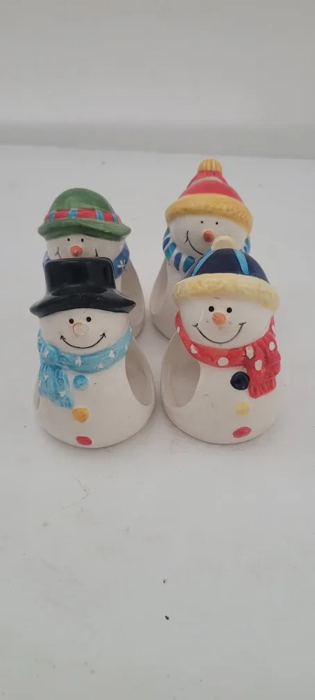 Set of 4 Snowman napking Holders image indicator(5)
