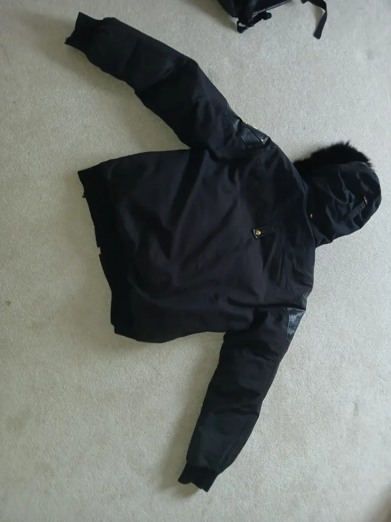 Moose Knuckles Black Down Bomber Jacket image indicator(2)