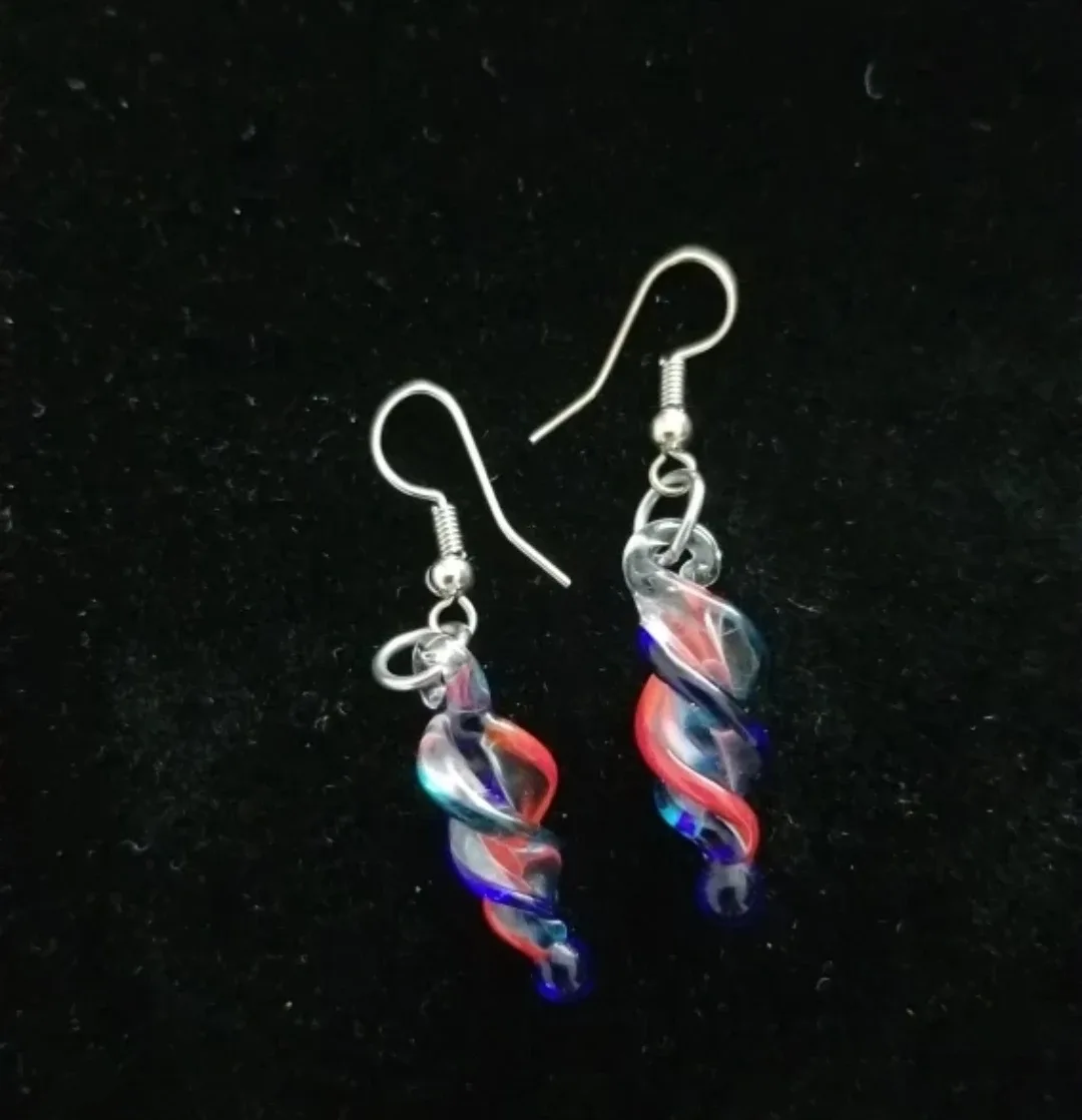 Glass Swirl Jewellery Set  and assorted jewellery image indicator(2)