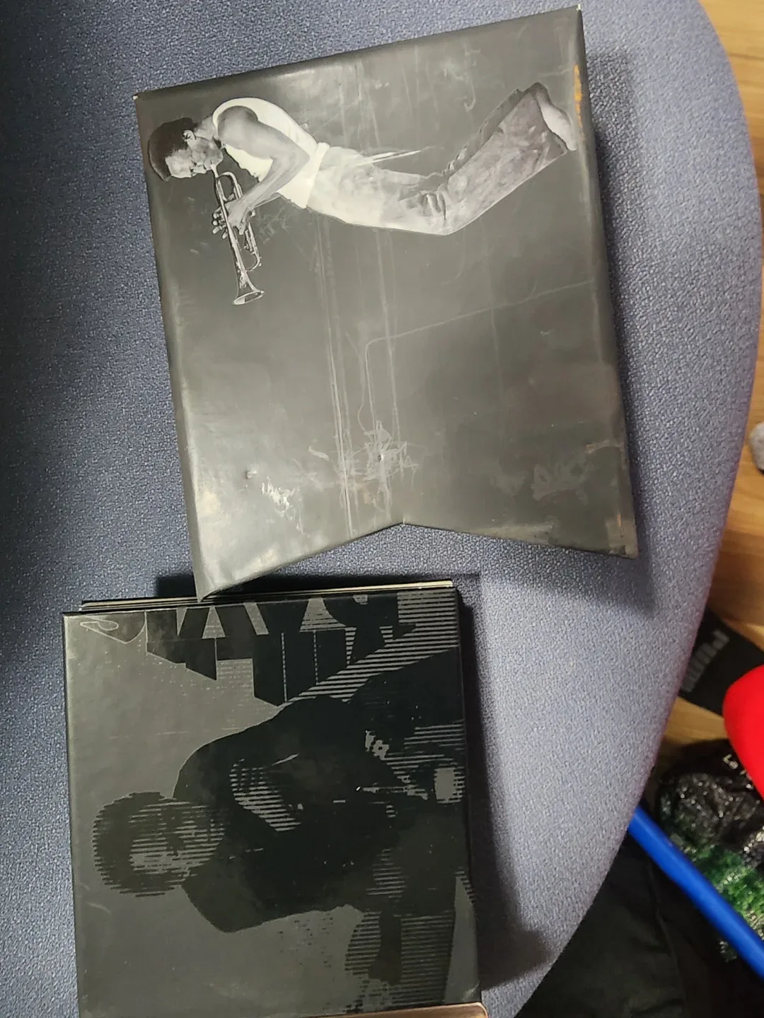 Miles Davis CD Box Set - case and book ONLY image indicator(2)