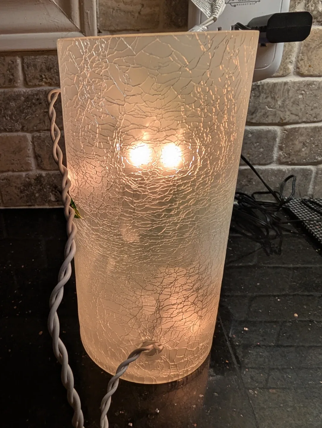 8" Transpac Sm Round Glass Bird Vase w/LED image indicator(3)