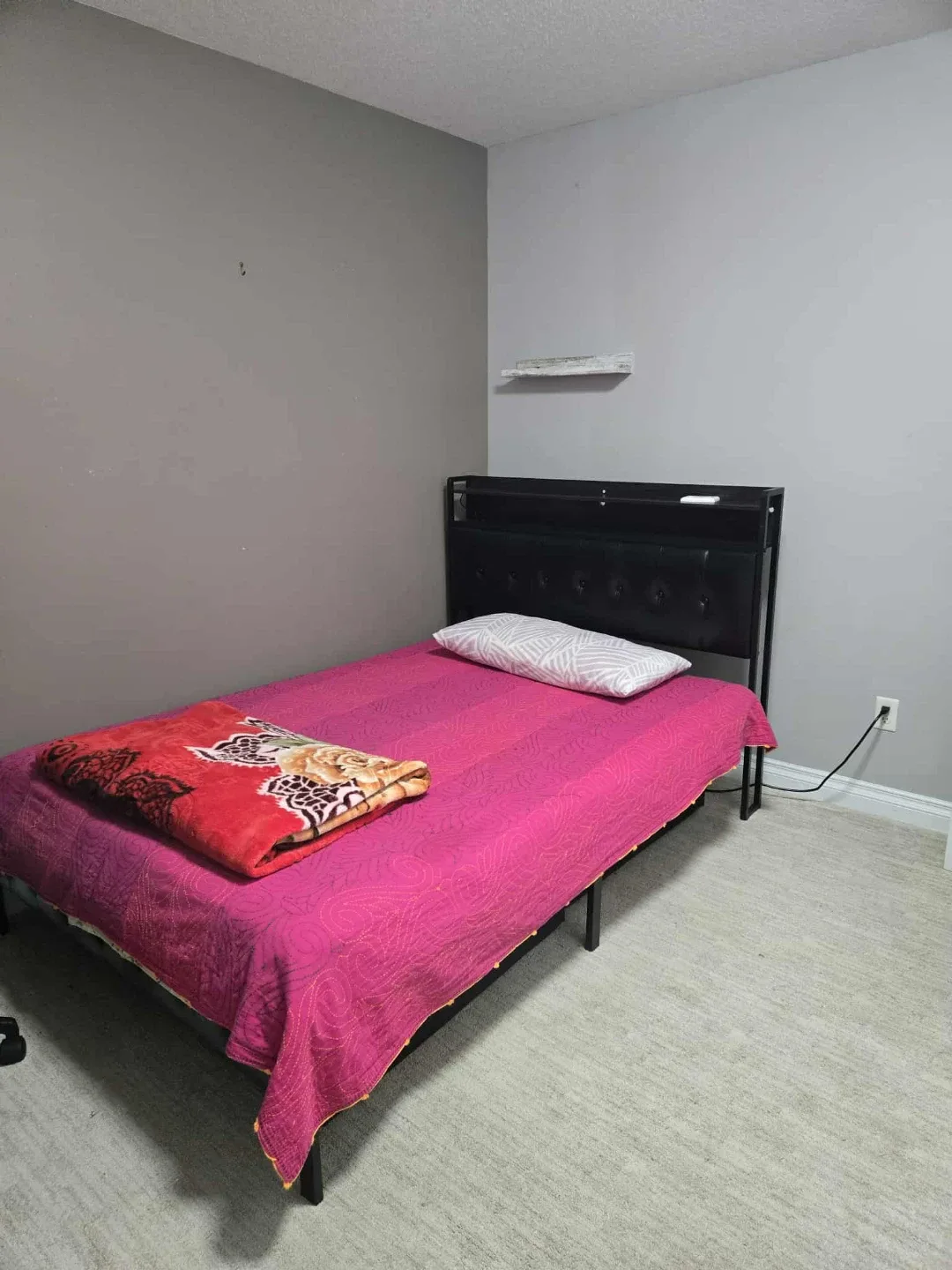 Private room for rent