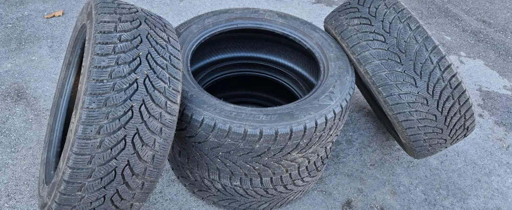 Landspider Winter tires. (235/55/R17) used 1 season.
