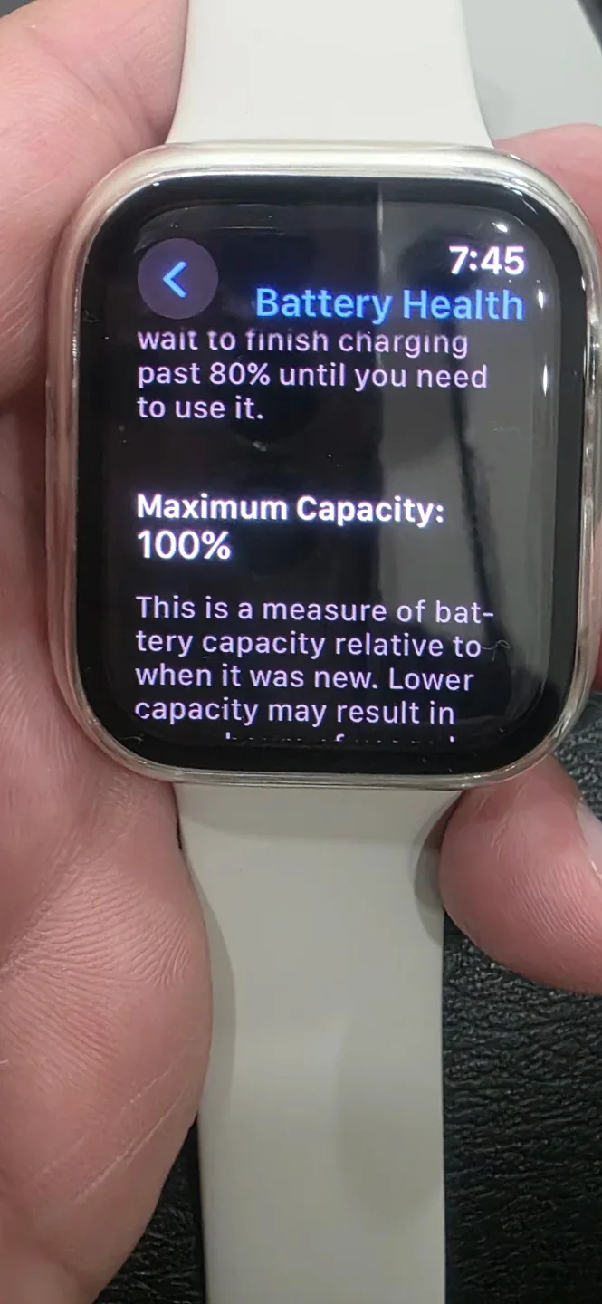 Apple Watch Series 8 and multiple colour bands image indicator(4)