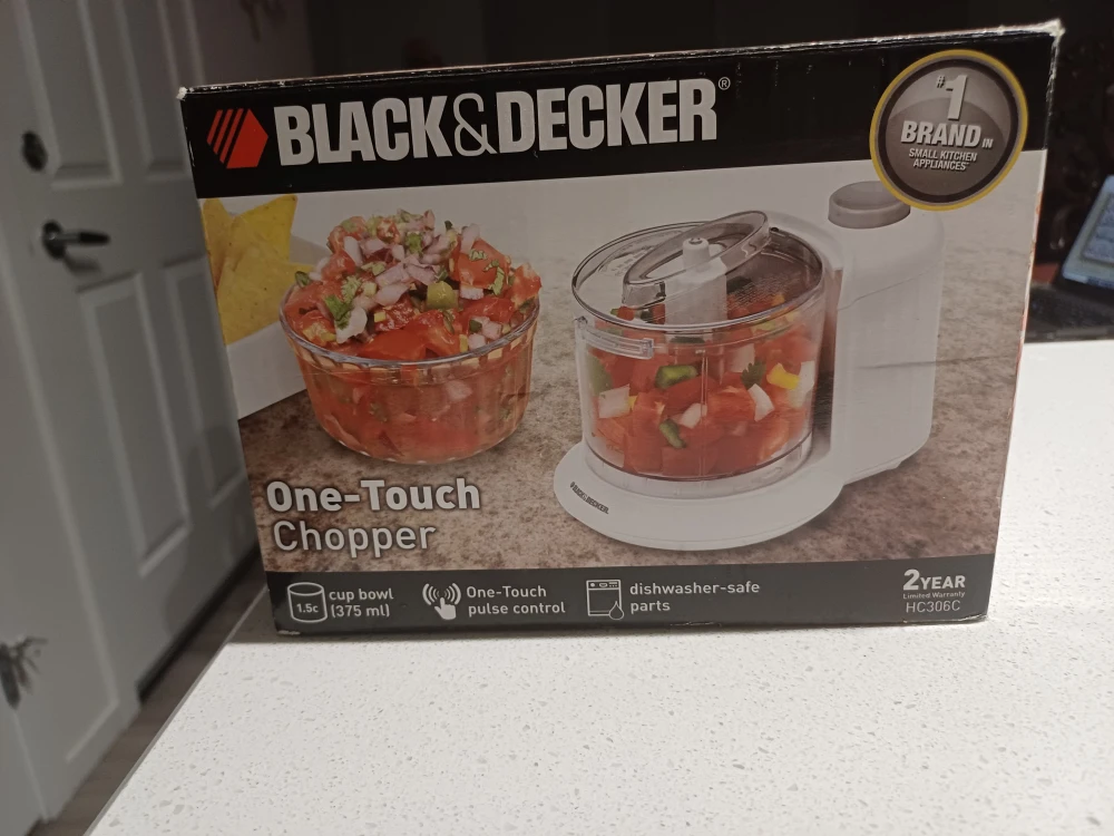 Black & Decker One-Touch Chopper (HC306C) - New!
