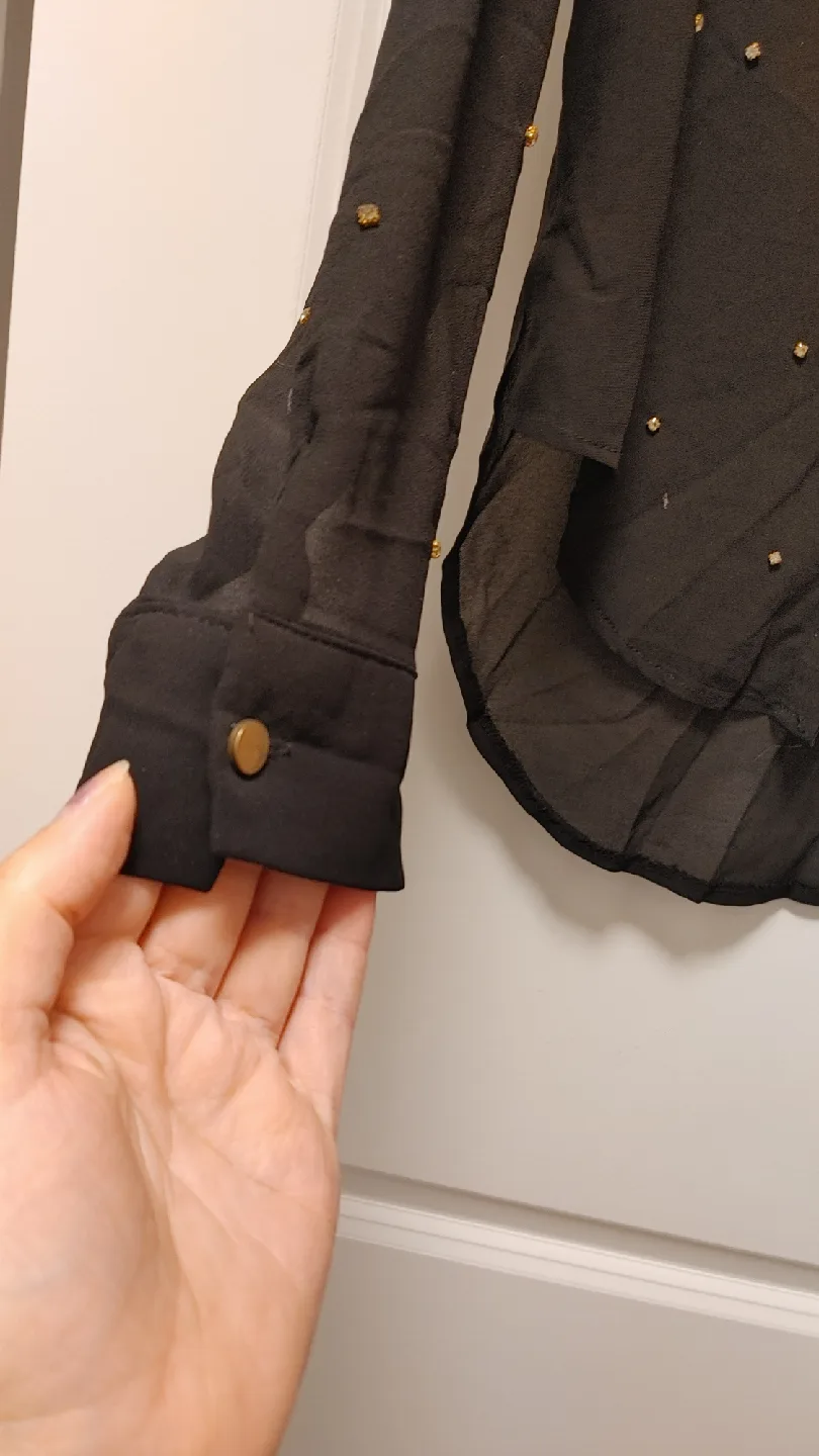 Women's Black Sheer Blouse - Size M image indicator(7)