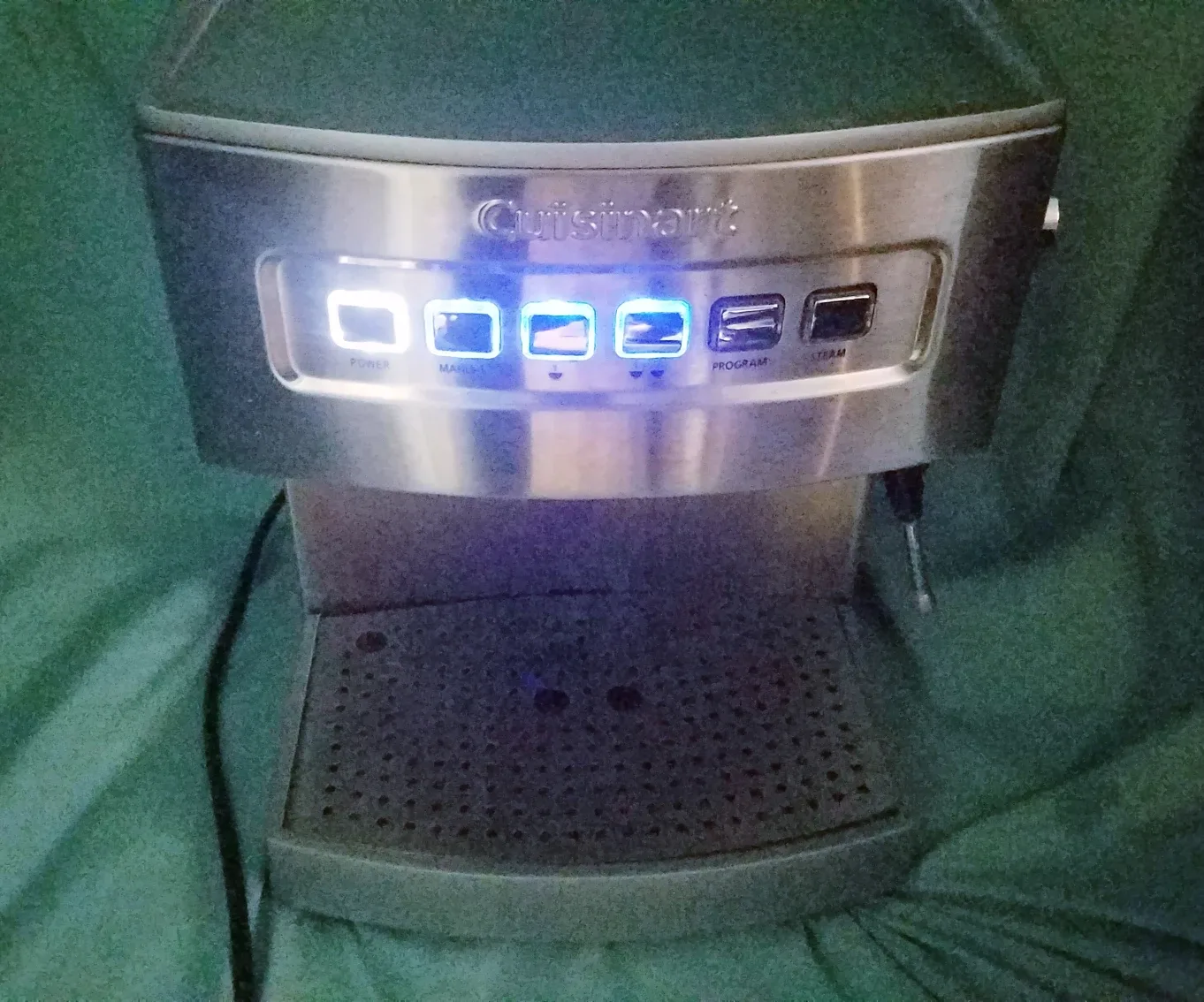 Cuisanart EM-200 Espresso Machine For Parts  or Repair image indicator(7)