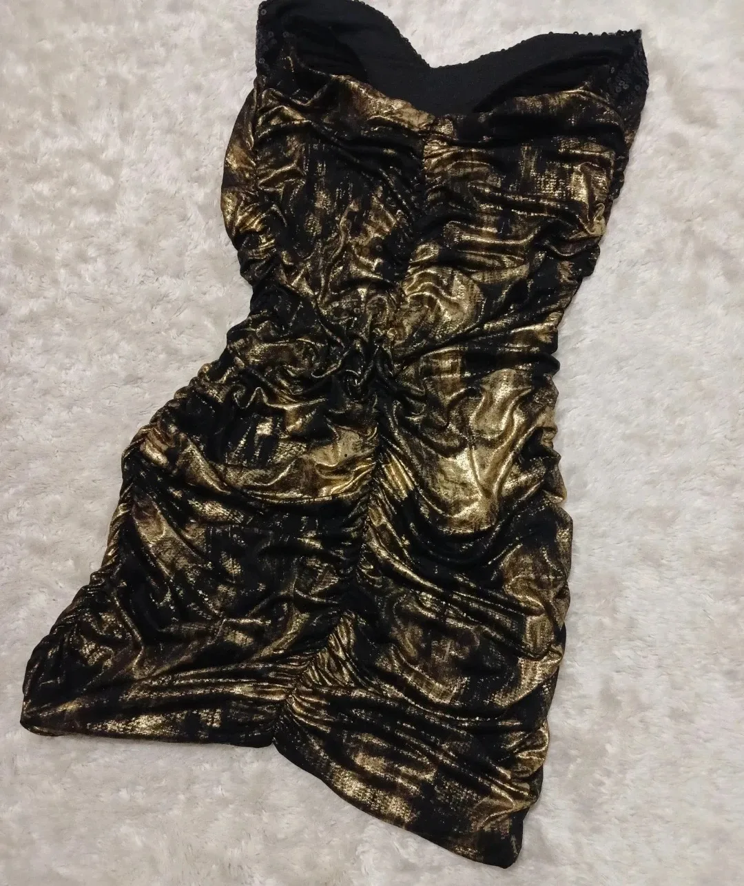 Gold and Black Party Dress image indicator(2)