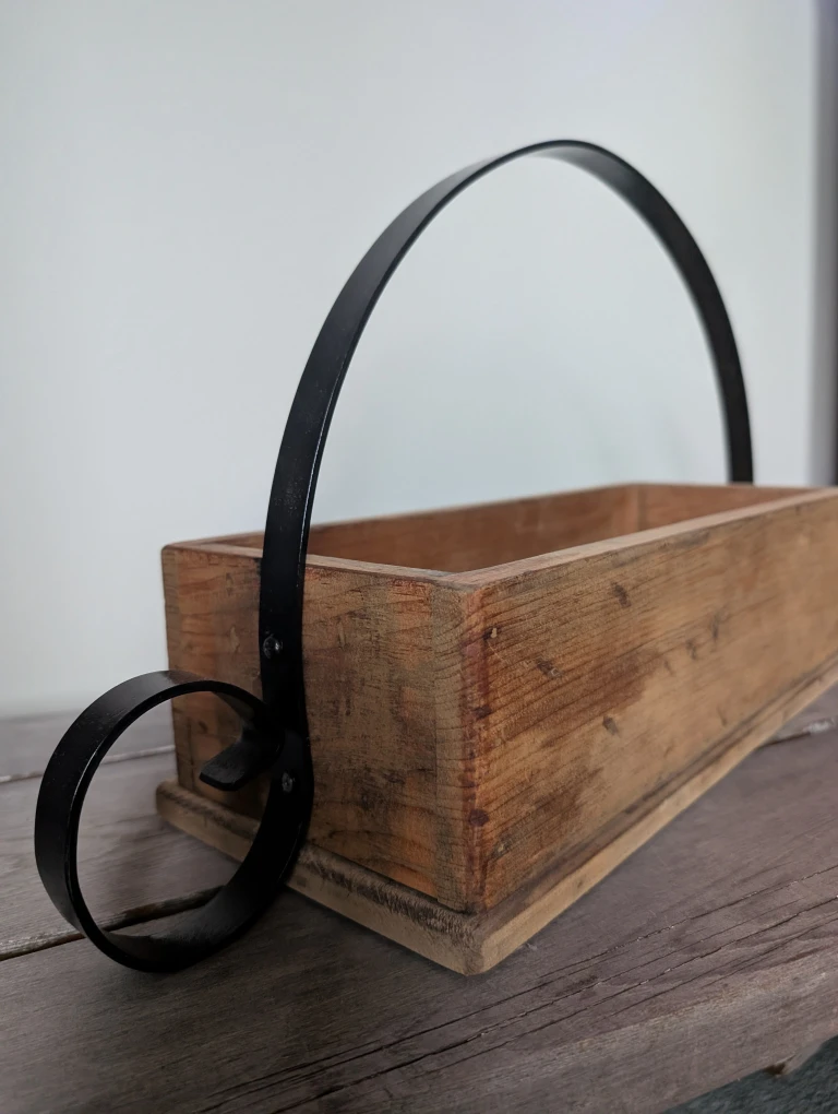 Wooden Box with Metal Handle - photo 4