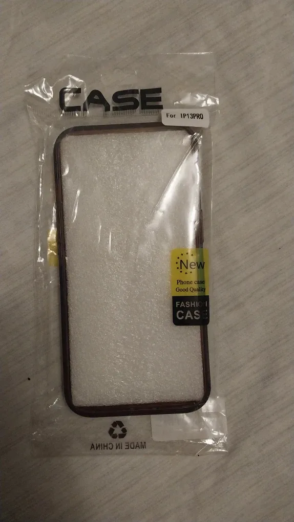 New iPhone 13 Pro Case image indicator(2)