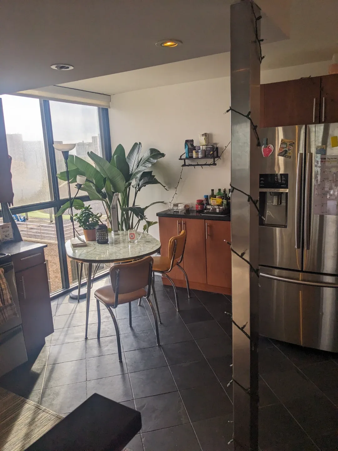 Room in large bright condo for rent image indicator(6)