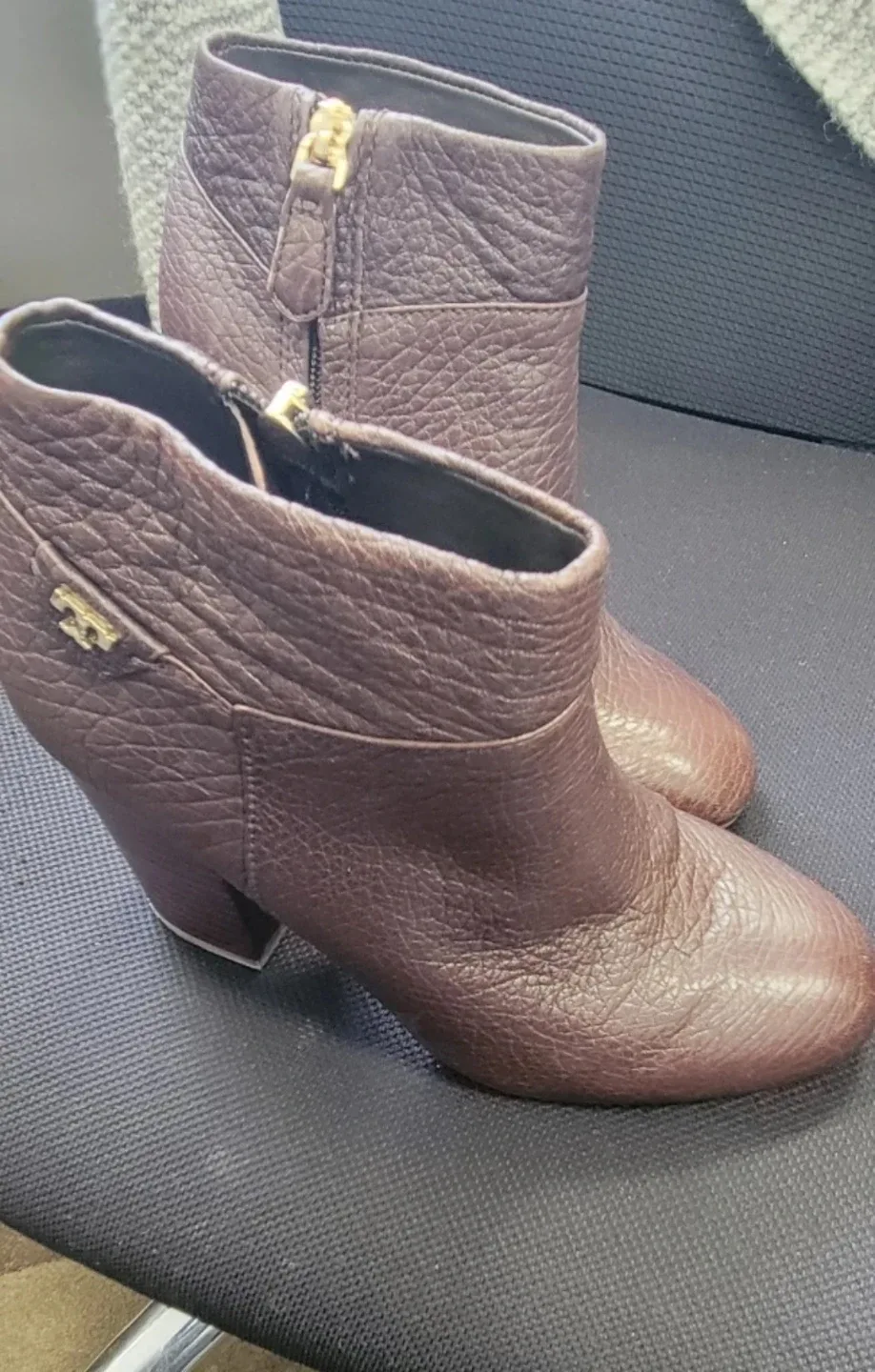 Tory Burch Brown Leather Heeled Booties, Size 7 image indicator(2)