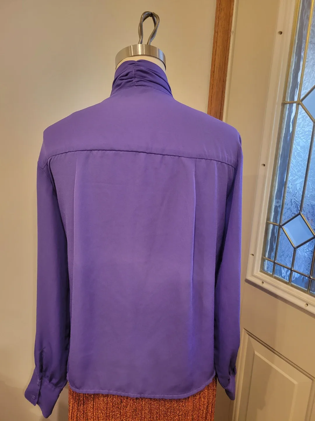 Women's Small top image indicator(2)