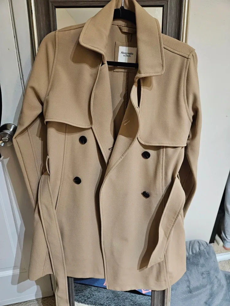 Abercrombie & Fitch Beige Trench Coat - Size S