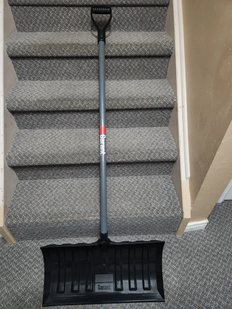 Garant Snow Shovel- Brand New