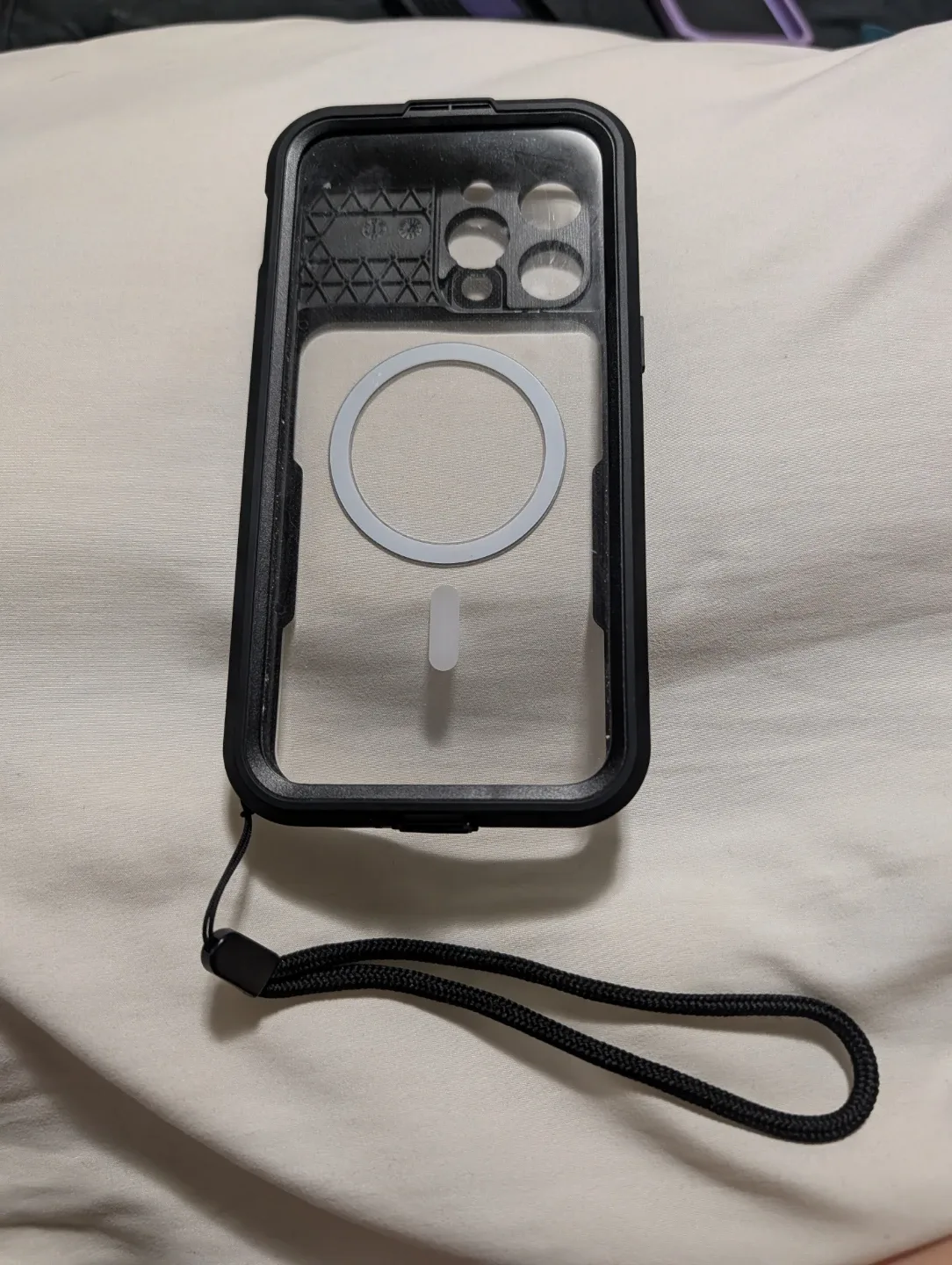 Assorted iPhone 15 Pro Max Cases 🥕 image indicator(3)