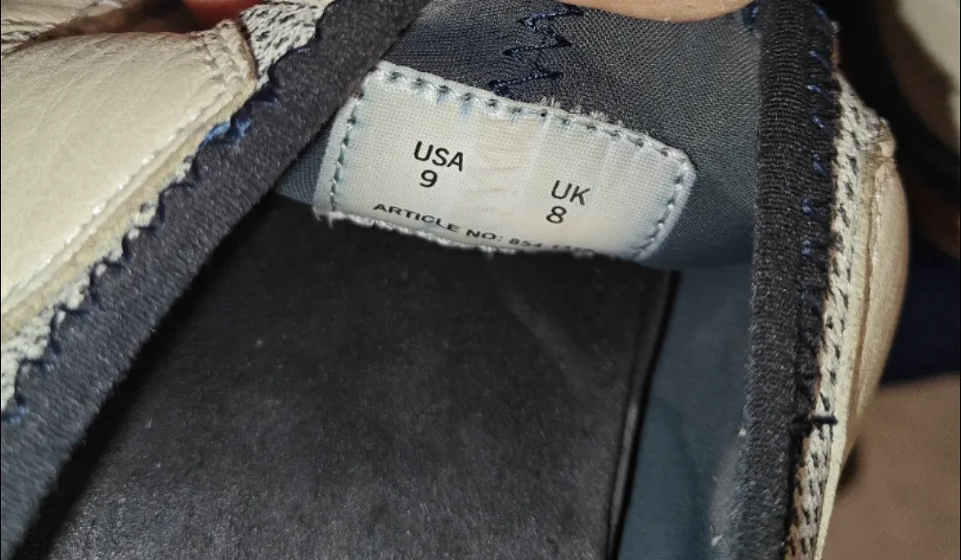 HUSH PUPPIES (Vibram) Slip-On Shoes image indicator(6)