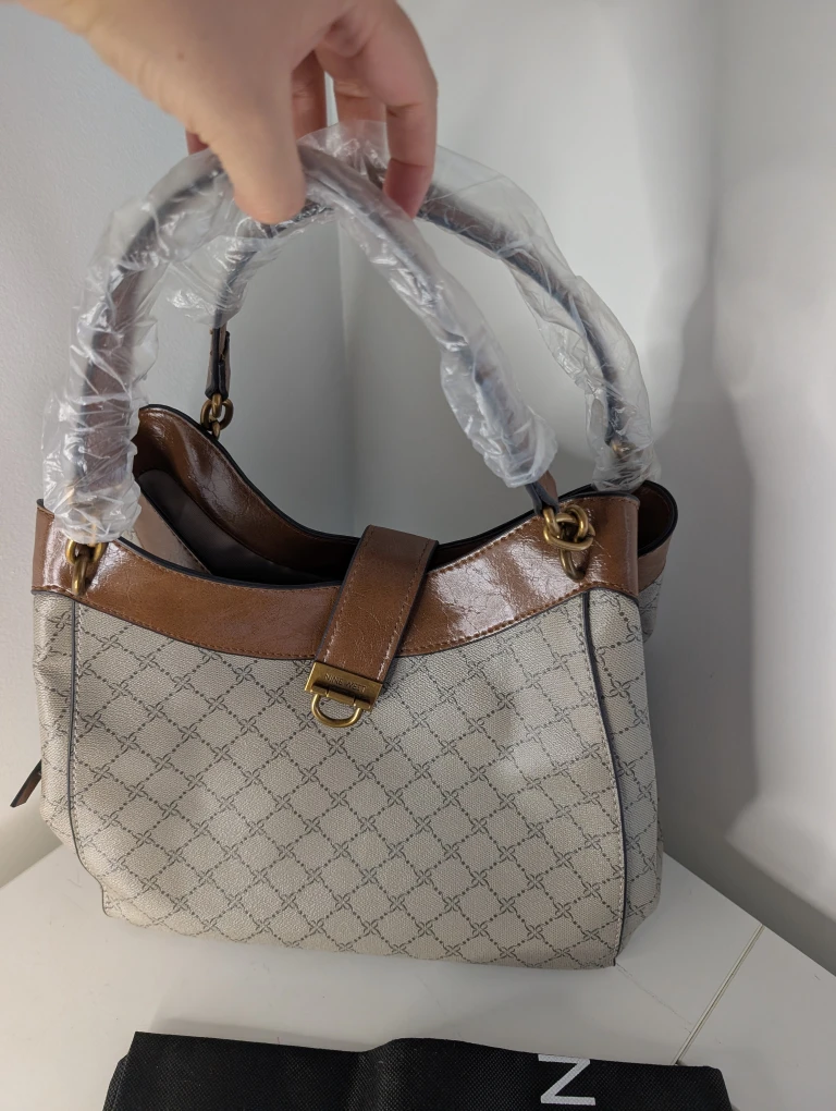 Nine West-Clara Jet Set Carryall Shoulder Handbag