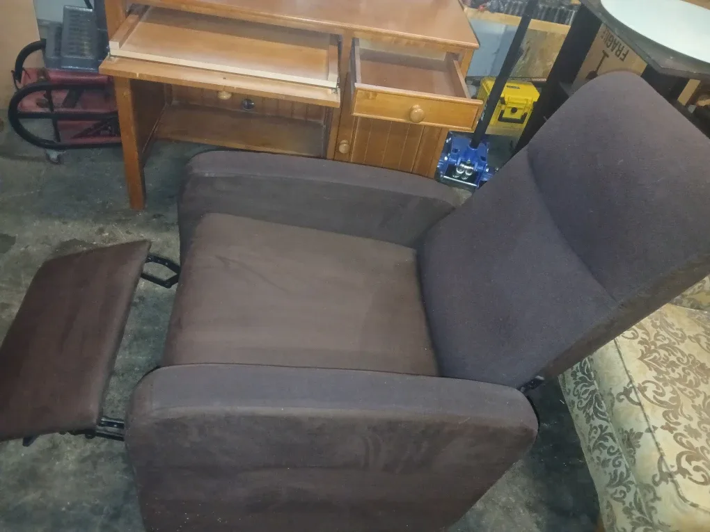 Light whaigt chear recliner