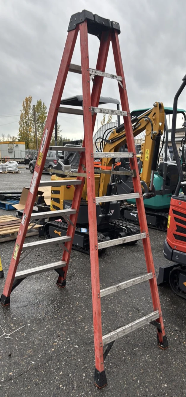 Werner 8ft Ladder. like new
