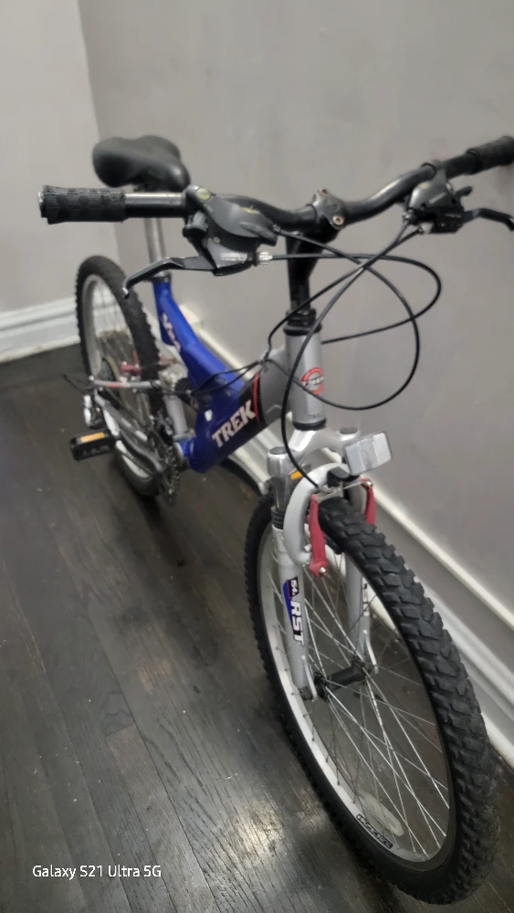 Trek Y24 Full Suspension Mountain Bike - photo 2