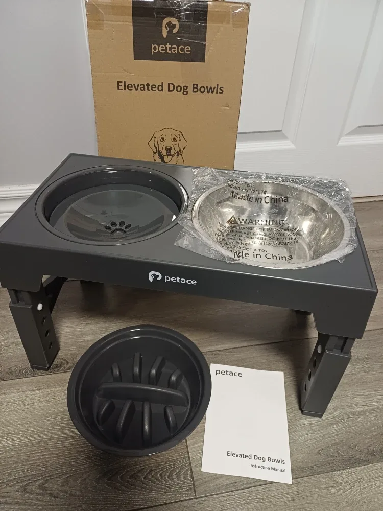 Petace Elevated Dog Bowls - Brand New in Box image indicator(5)