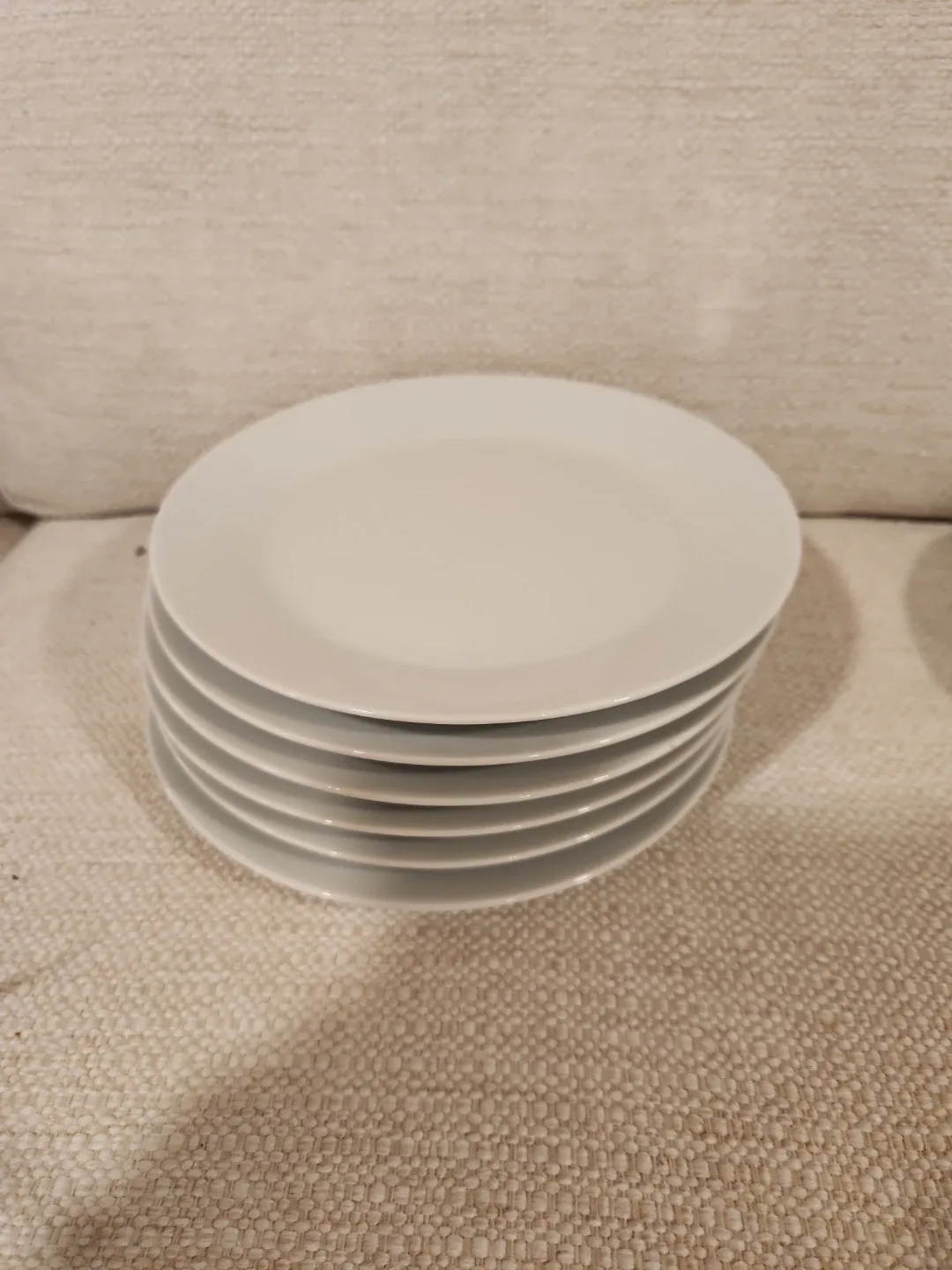 Set of 6 White side Plates