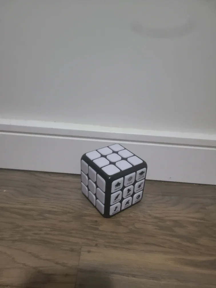 Space-Themed Sensory Cube image indicator(3)