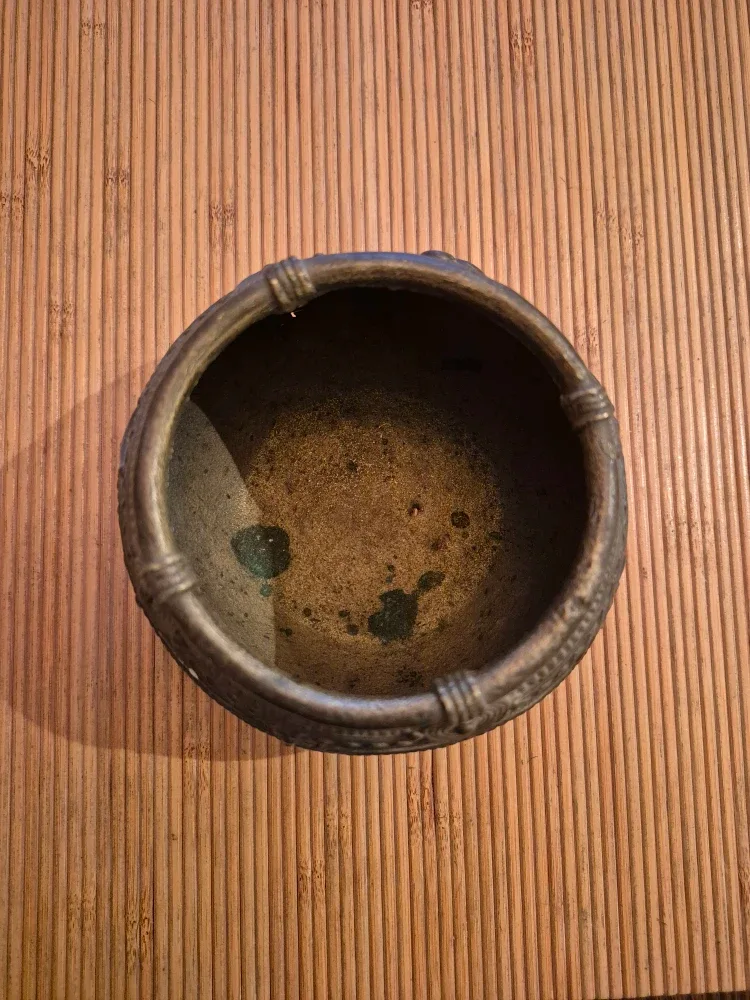 Vintage/Antique Handmade Brass Pot with Elephant & Moon image indicator(5)